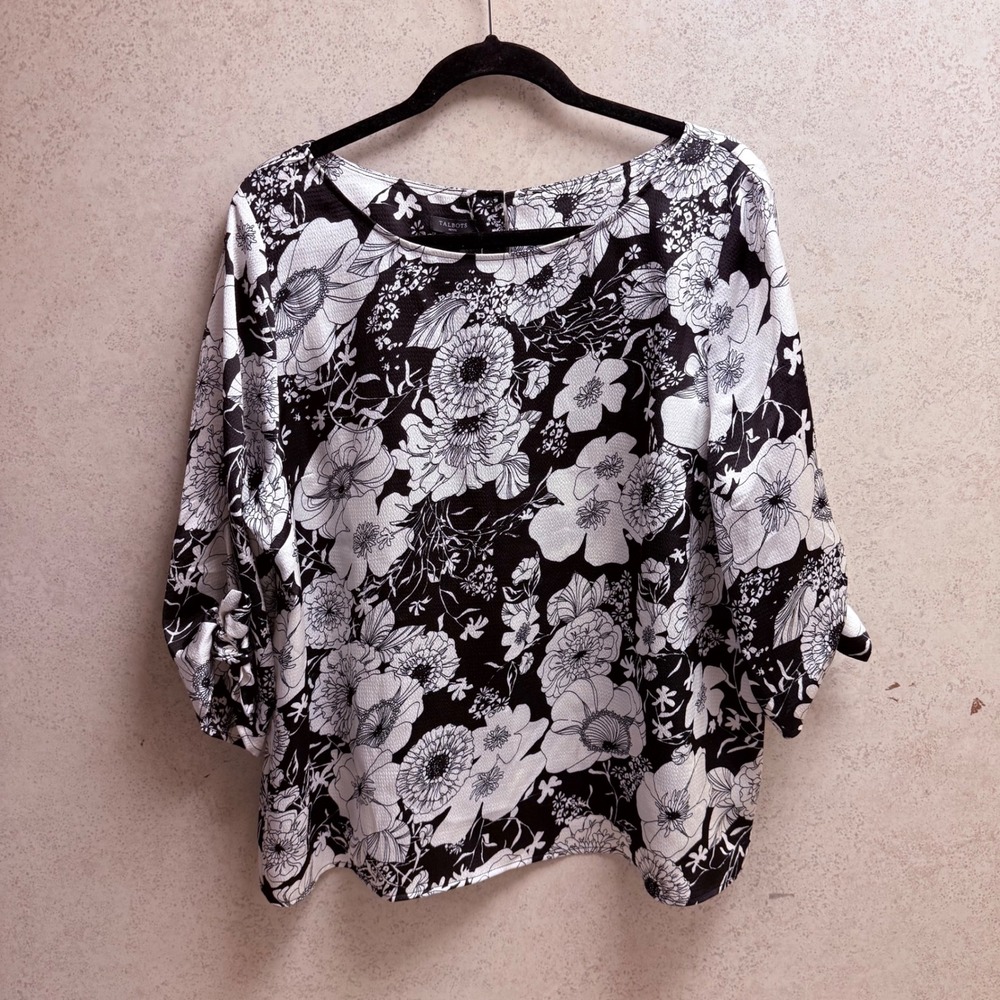 Talbots XLP Womens Black White Floral Print Feminine Casual Boat‎ Neck Blouse